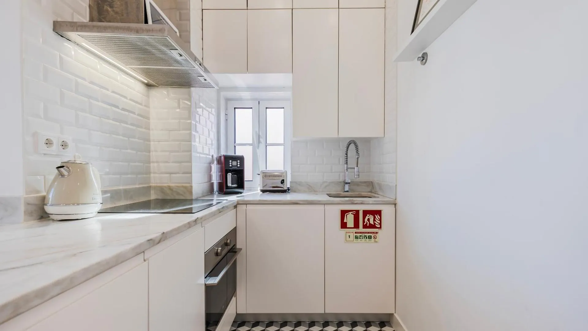 Cosy Apartment In Bairro Alto By Lovelystay Lisbon Portugal